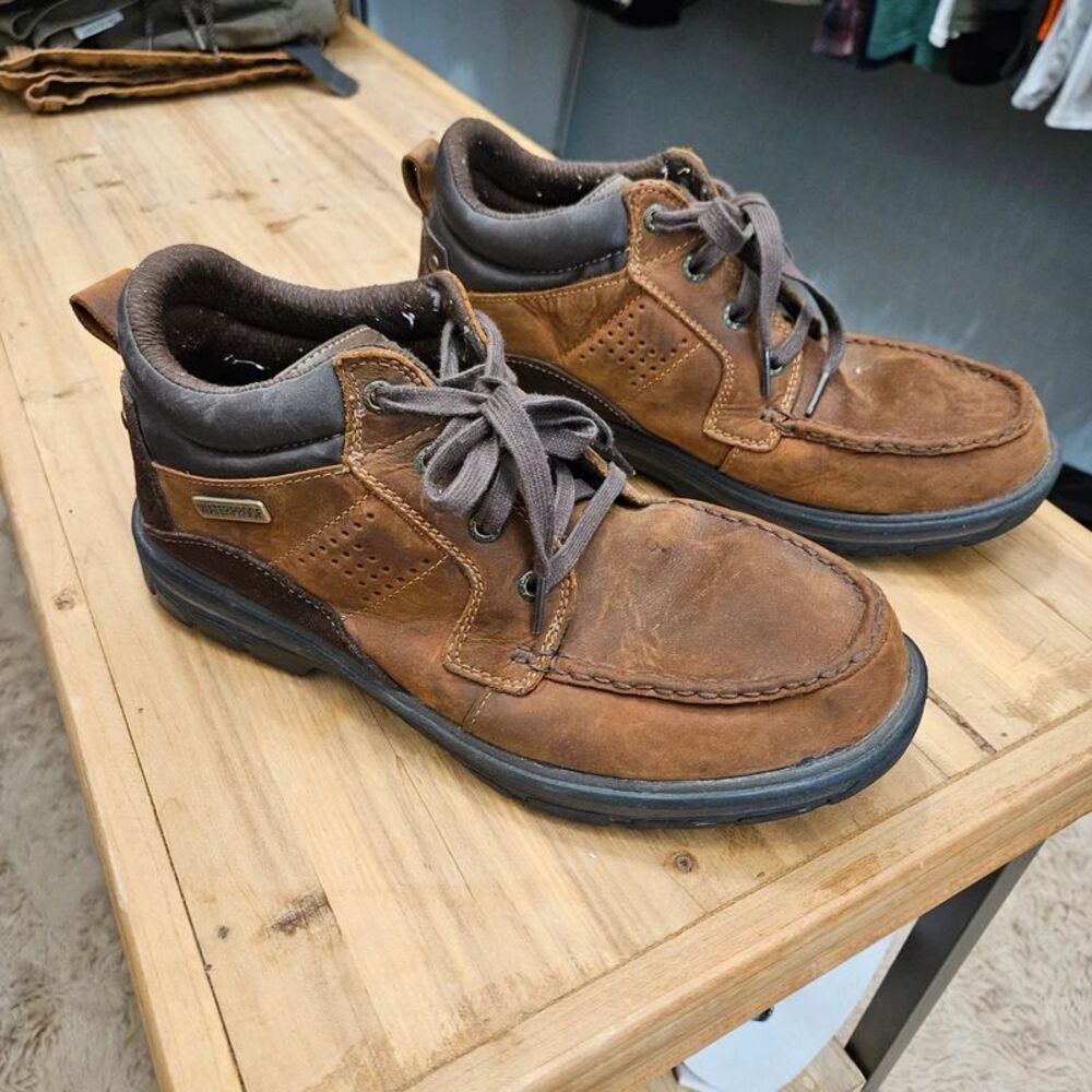 Skechers Men's Segment Melego Waterproof Chukka Boots in dark brown leather.